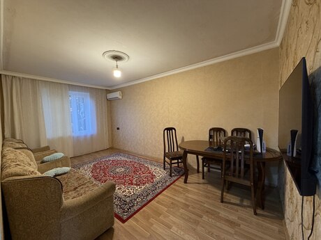 Elan №5881123 - Bakı, Bakıxanov q., 2 otaqlı, 60 m², 4/9 mərtəbə
