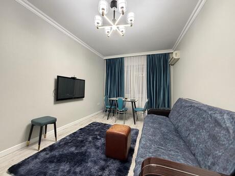 2 otaqlı köhnə tikili - 28 May m. - 50 m²