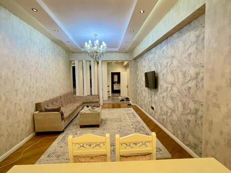 2 otaqlı yeni tikili - 20 Yanvar m. - 70 m²