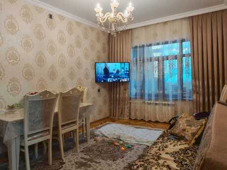 Объявление №6084737 - Баку, м. Ахмедлы, 3-комн., 65 м², 2/9 этаж