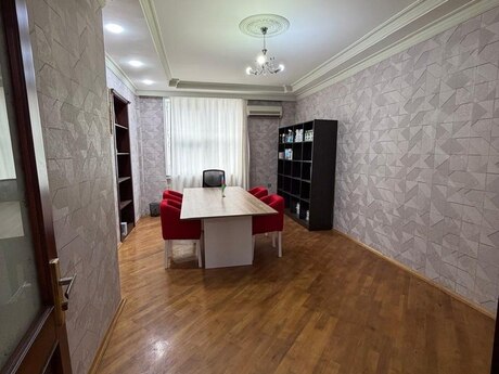5 otaqlı ofis - 28 May m. - 280 m²