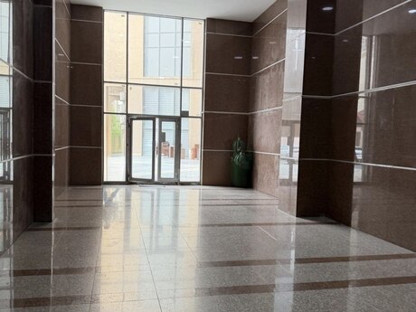 3 otaqlı yeni tikili - İnşaatçılar m. - 125 m²