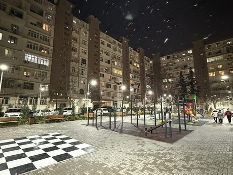 5 otaqlı köhnə tikili - İnşaatçılar m. - 120 m²