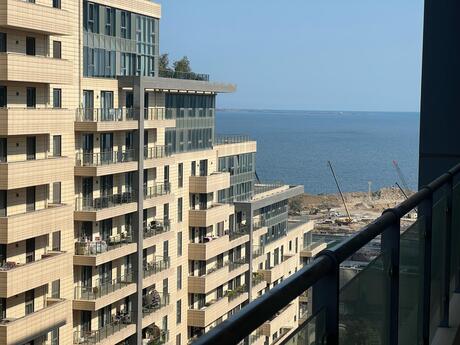 4 otaqlı yeni tikili - 28 May m. - 200 m²