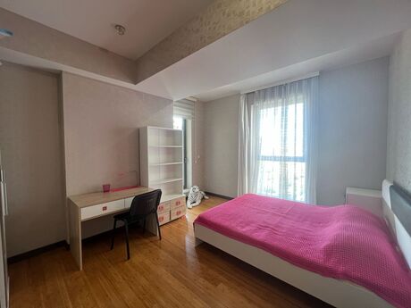 4 otaqlı yeni tikili - 28 May m. - 200 m²