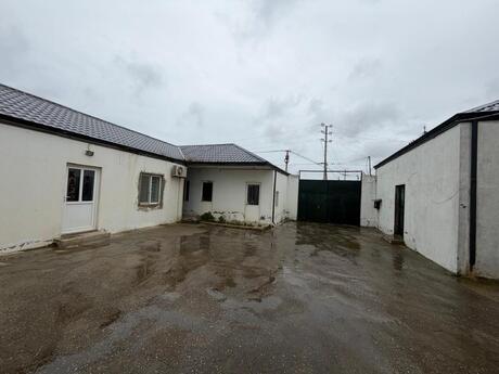 Obyekt - Qala q. - 700 m²