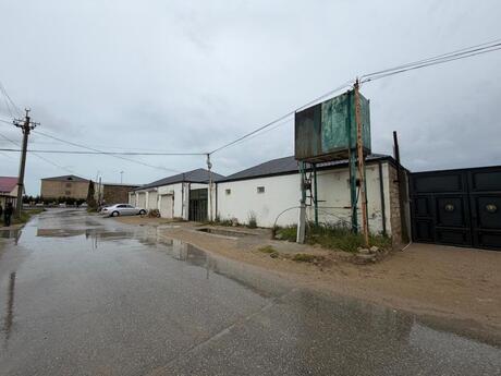 Obyekt - Qala q. - 700 m²