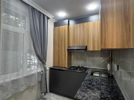 2 otaqlı köhnə tikili - Memar Əcəmi m. - 43 m²