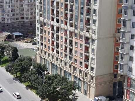 4 otaqlı yeni tikili - Şah İsmayıl Xətai m. - 220 m²