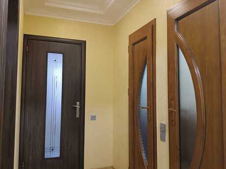 4 otaqlı köhnə tikili - Sumqayıt - 85 m²