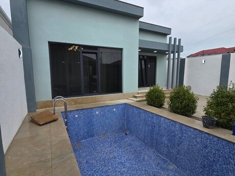4 otaqlı həyət evi/bağ evi - Mərdəkan q. - 140 m²