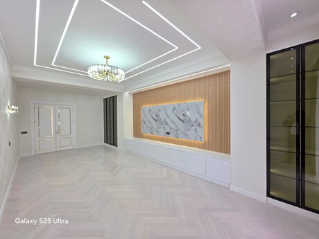 4-комн. новостройка - м. Нариман Нариманов - 183 м²