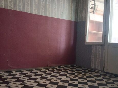 4 otaqlı köhnə tikili - Lökbatan q. - 85 m²