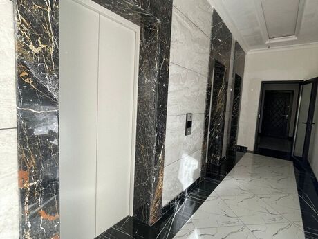 4 otaqlı yeni tikili - 28 May m. - 242 m²