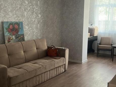 3 otaqlı köhnə tikili - 20 Yanvar m. - 60 m²