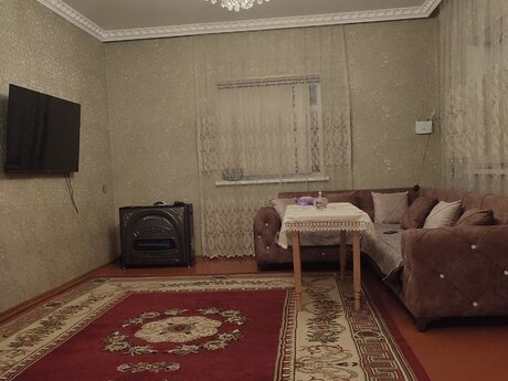 3 otaqlı həyət evi/bağ evi - Quba - 200 m²