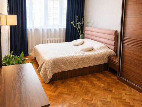 4 otaqlı köhnə tikili - Memar Əcəmi m. - 105 m²