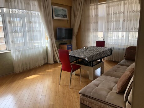 Elan №6085046 - Bakı, 8 Noyabr m., 3 otaqlı, 90 m², 17/20 mərtəbə