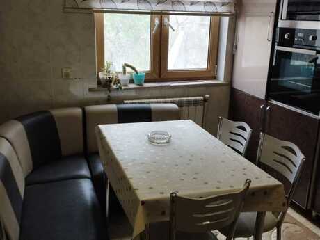 Elan №6086039 - Bakı, Elmlər Akademiyası m., 3 otaqlı, 112 m², 3/5 mərtəbə