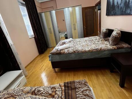 4 otaqlı yeni tikili - Sahil m. - 160 m²