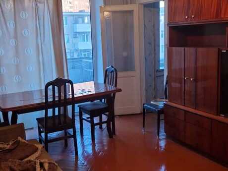 2 otaqlı köhnə tikili - Gənclik m. - 30 m²