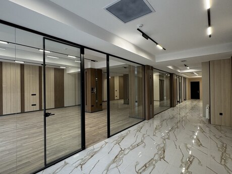 5 otaqlı ofis - Nərimanov r. - 330 m²