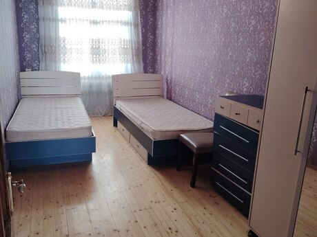 3 otaqlı köhnə tikili - Elmlər Akademiyası m. - 70 m²