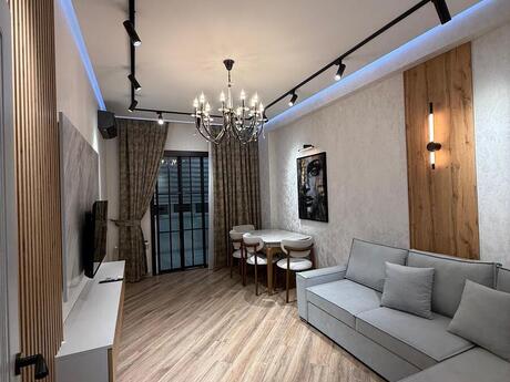 Объявление №6085223 - Баку, м. Ази Асланов, 2-комн., 55 м², 3/17 этаж