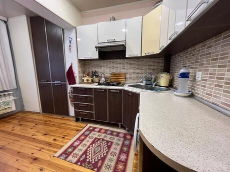 2 otaqlı köhnə tikili - Gənclik m. - 55 m²