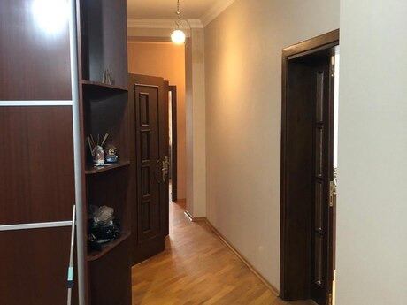 3 otaqlı yeni tikili - Nəriman Nərimanov m. - 130 m²