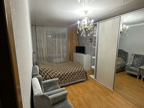 2 otaqlı köhnə tikili - Əhmədli m. - 65 m²