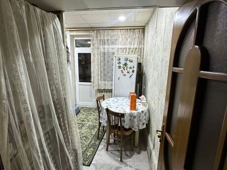 2 otaqlı köhnə tikili - Əhmədli m. - 65 m²