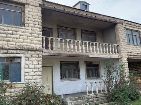 5 otaqlı həyət evi/bağ evi - Maştağa q. - 200 m²