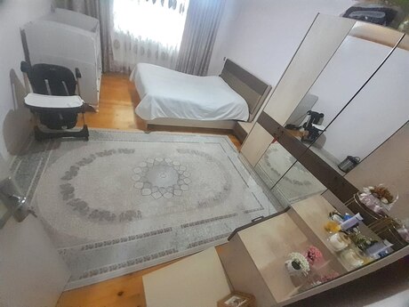 3 otaqlı həyət evi/bağ evi - Ceyranbatan q. - 110 m²