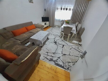 3 otaqlı həyət evi/bağ evi - Ceyranbatan q. - 110 m²