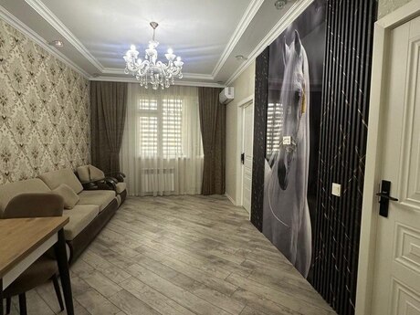 2 otaqlı köhnə tikili - Memar Əcəmi m. - 60 m²
