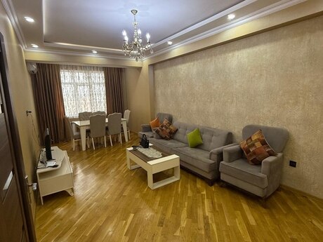 2 otaqlı yeni tikili - Yeni Yasamal q. - 70 m²