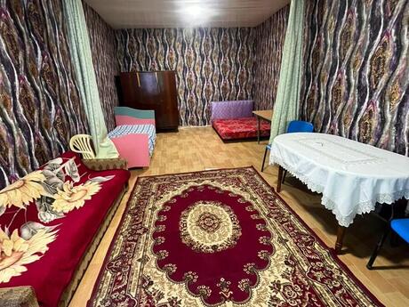 1 otaqlı həyət evi/bağ evi - 28 May m. - 40 m²