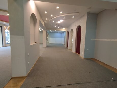 Obyekt - Nəsimi r. - 220 m²