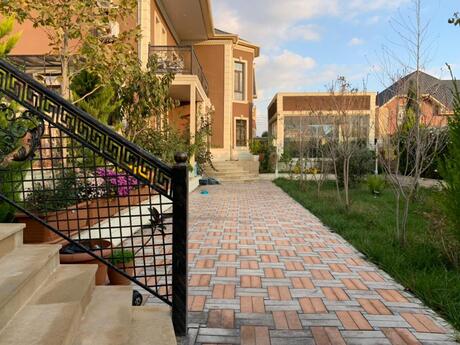 5 otaqlı həyət evi/bağ evi - Masazır q. - 250 m²