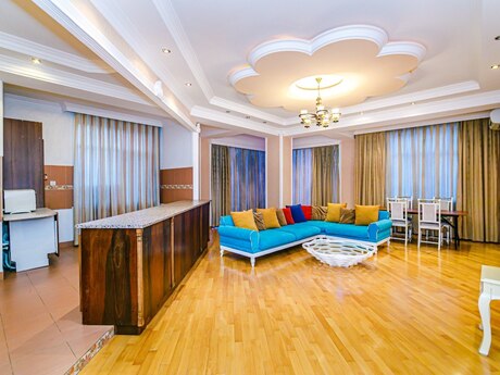 2 otaqlı yeni tikili - 28 May m. - 120 m²