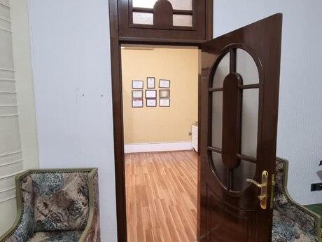 3 otaqlı köhnə tikili - Sahil m. - 85 m²