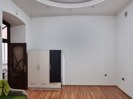 3 otaqlı köhnə tikili - Sahil m. - 85 m²
