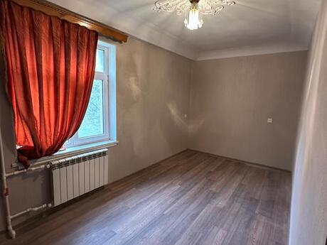 2 otaqlı köhnə tikili - Neftçilər m. - 55 m²