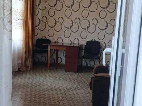 2 otaqlı köhnə tikili - Memar Əcəmi m. - 35 m²
