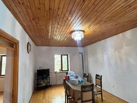 3 otaqlı həyət evi/bağ evi - Sabunçu r. - 110 m²