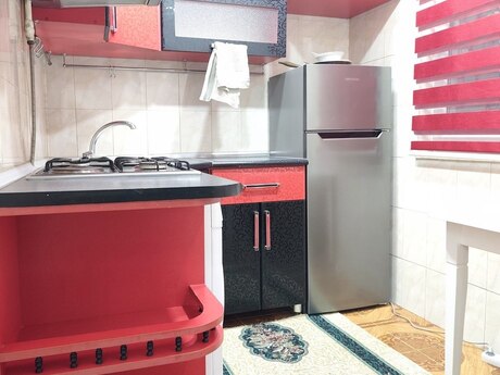 Elan №6085669 - Bakı, Memar Əcəmi m., 3 otaqlı, 70 m², 5/5 mərtəbə