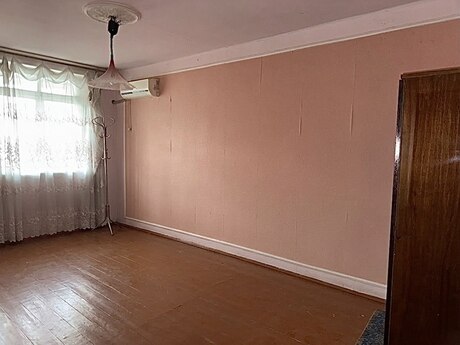 4 otaqlı köhnə tikili - Gəncə - 100 m²