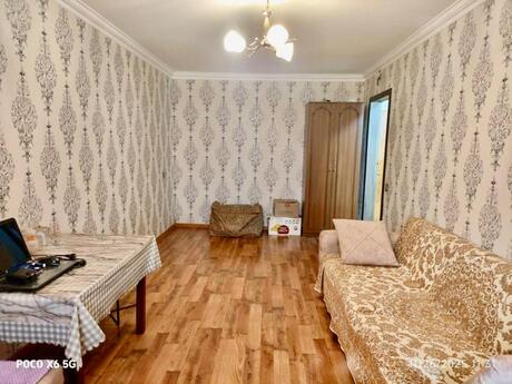 1 otaqlı köhnə tikili - Xalqlar Dostluğu m. - 40 m²