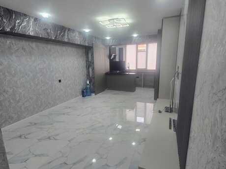 3 otaqlı köhnə tikili - Gənclik m. - 58.5 m²